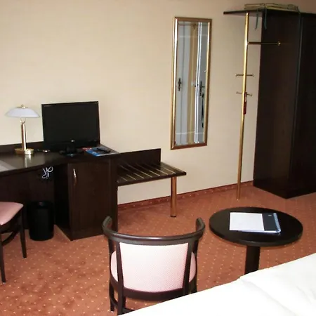 Restaurant Bootshaus Szálloda Achim