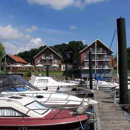 Restaurant Bootshaus Hotell 4*