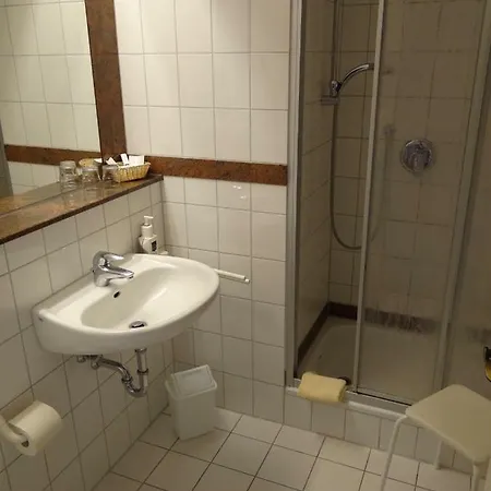 Restaurant Bootshaus Szálloda Achim